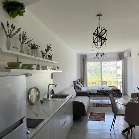 Apartment View Of Flamingos Shëngjin