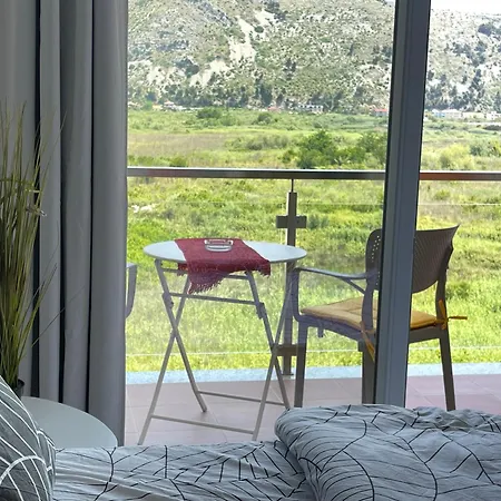 View Of Flamingos * Шенджин