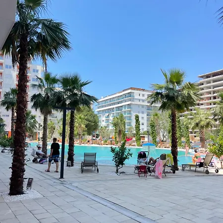 View Of Flamingos Апартаменты *